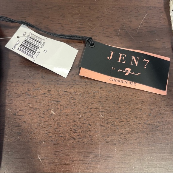 7 For All Mankind Light Wash Straight Leg Jeans size 12 - Picture 5 of 10